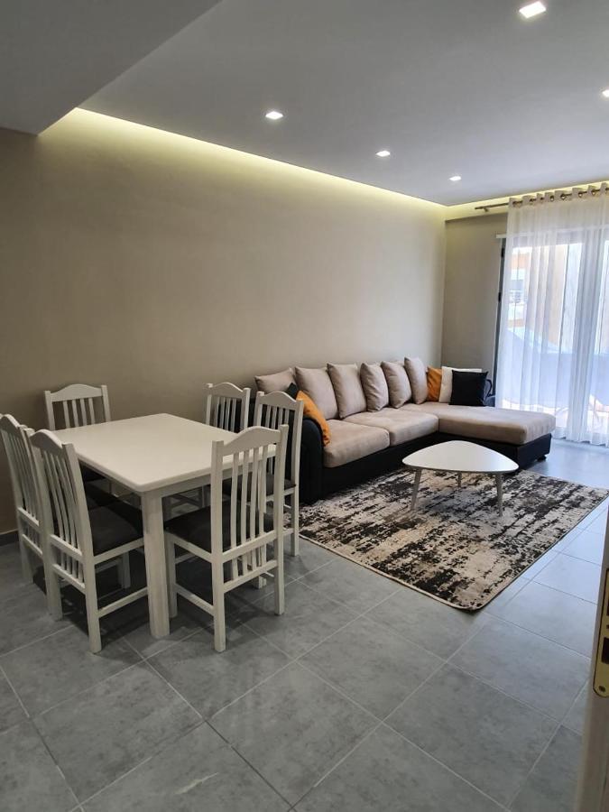 Deluxe Apartment Vlore Ngoại thất bức ảnh