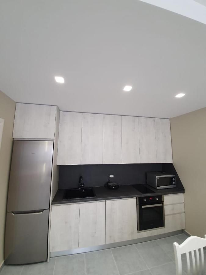 Deluxe Apartment Vlore Ngoại thất bức ảnh